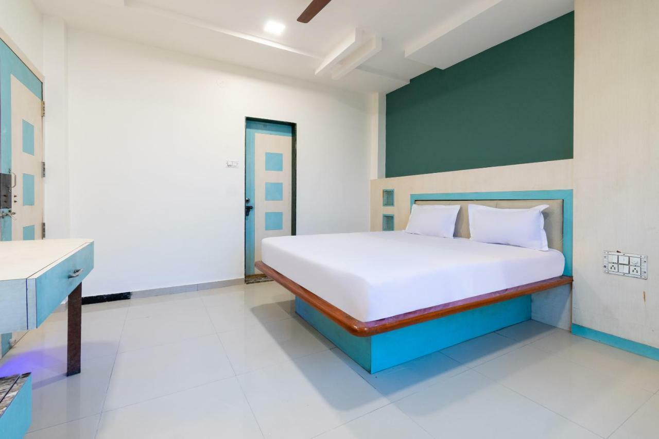 สปอต ออน 42793 โฮเต็ล คุรุกรูปา Hotel เชอร์ดี ภายนอก รูปภาพ