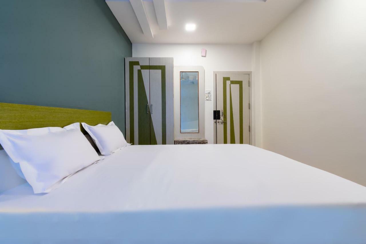 สปอต ออน 42793 โฮเต็ล คุรุกรูปา Hotel เชอร์ดี ภายนอก รูปภาพ