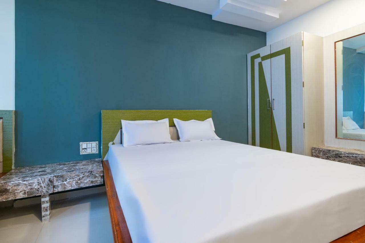 สปอต ออน 42793 โฮเต็ล คุรุกรูปา Hotel เชอร์ดี ภายนอก รูปภาพ